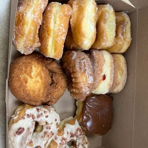 Meet your Posher, Noelle